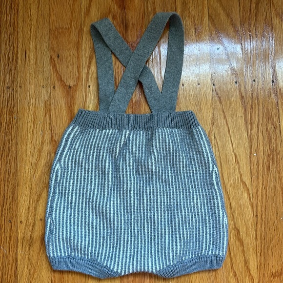 Cat & Jack Knit Bloomers with Suspenders - Grey White Stripes Cute 6 - 9 Months - Picture 2 of 5